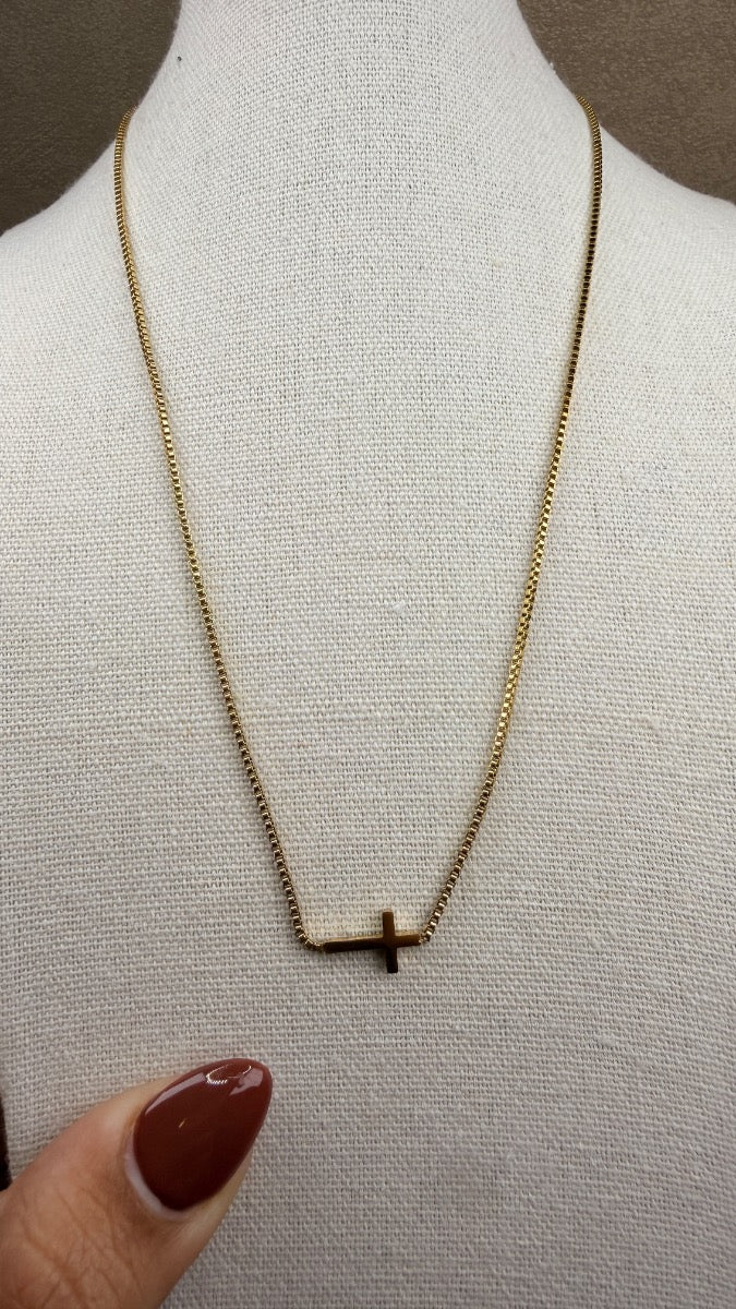Minimalist cross necklace