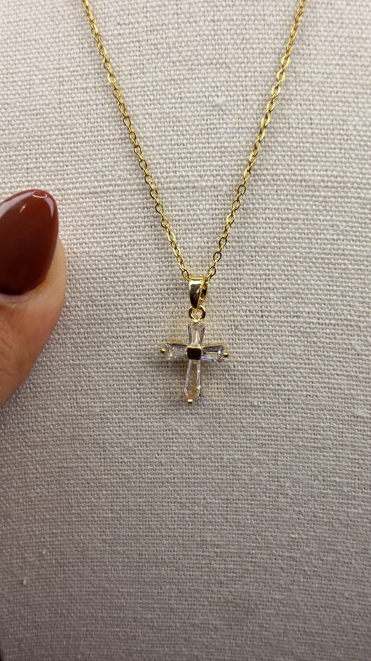 Crystal Shine cross necklace βοΈ