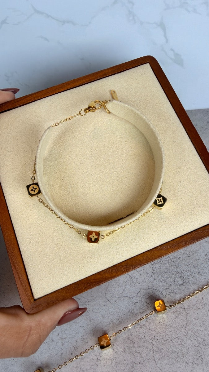 Pulsera cubos minimal