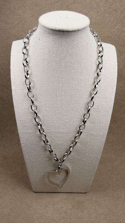 Silver heart necklace