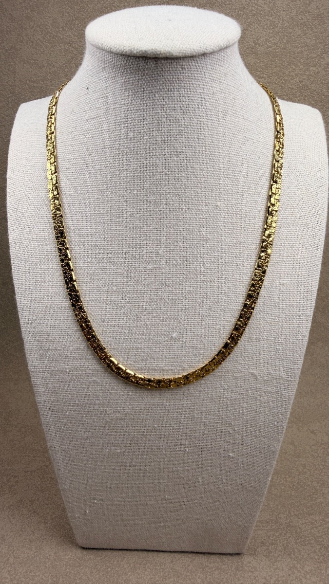 Collar golden texture