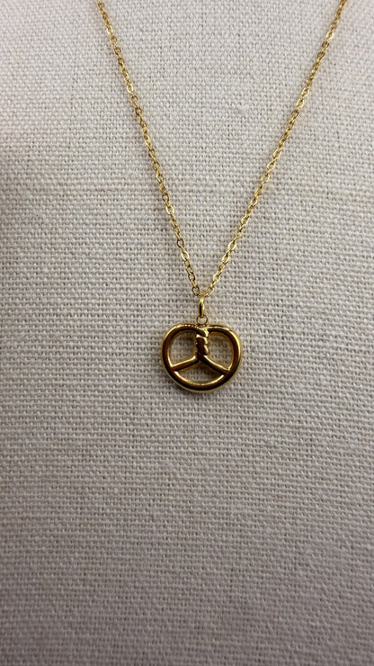 Collar Pretzel 🥨