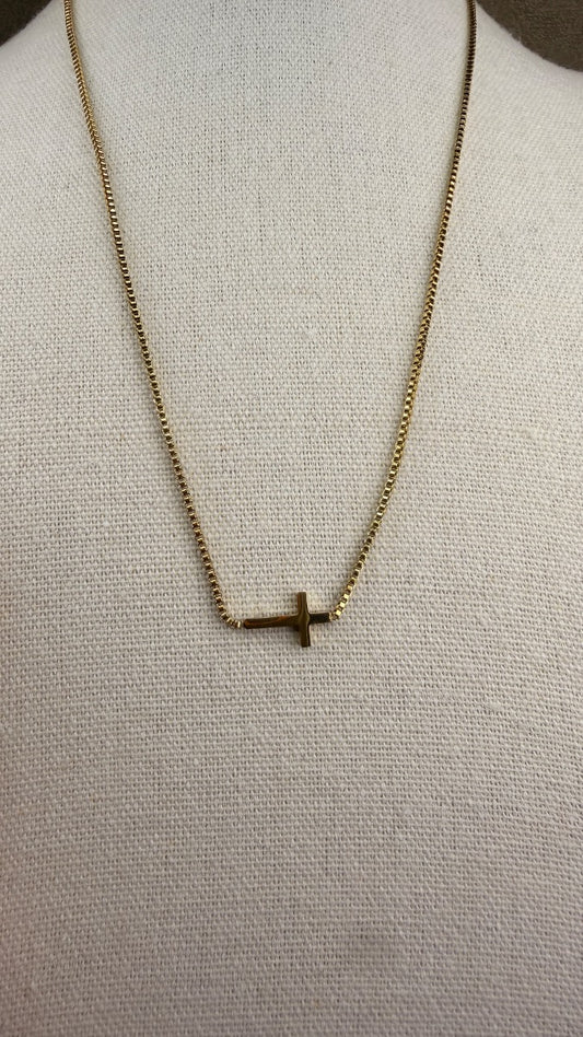 Minimalist cross necklace