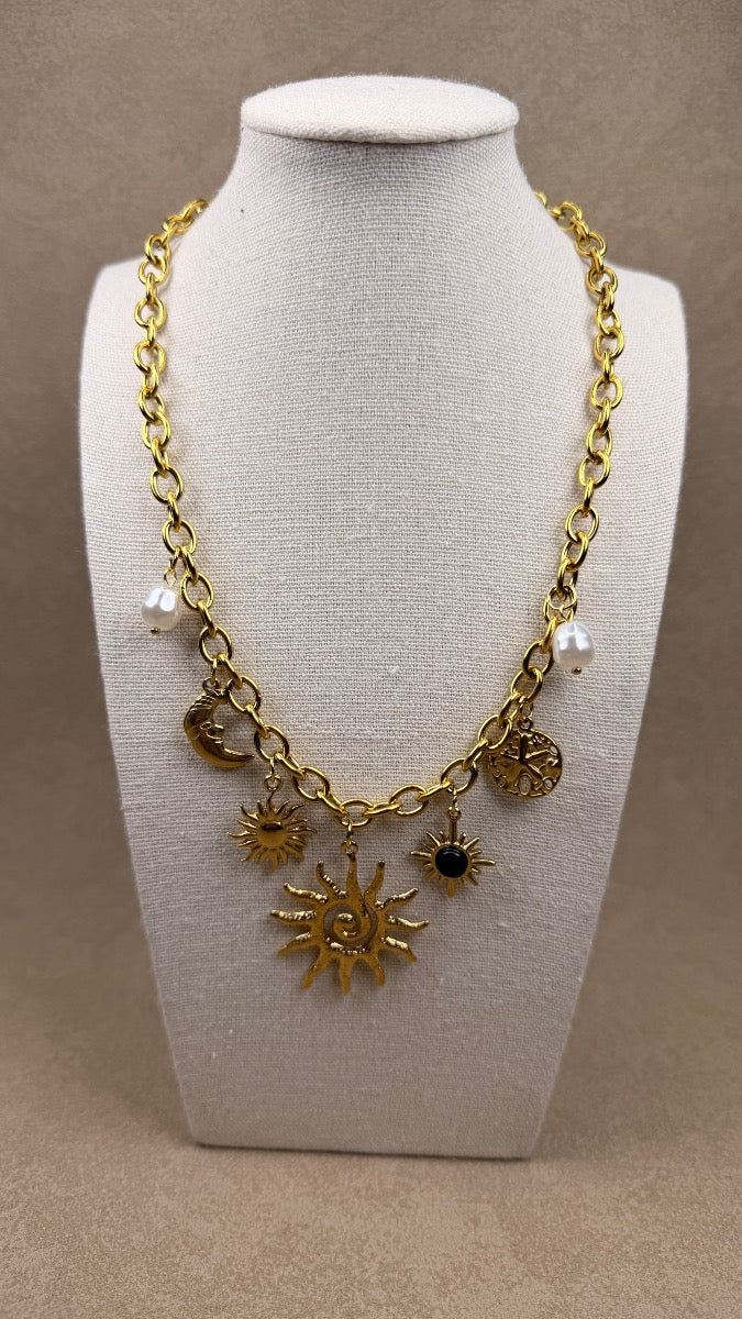 Collar sol & charm