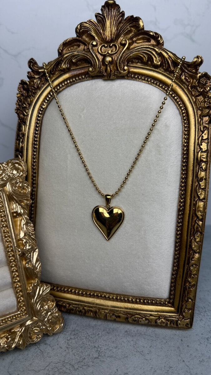 Set corazón dorado