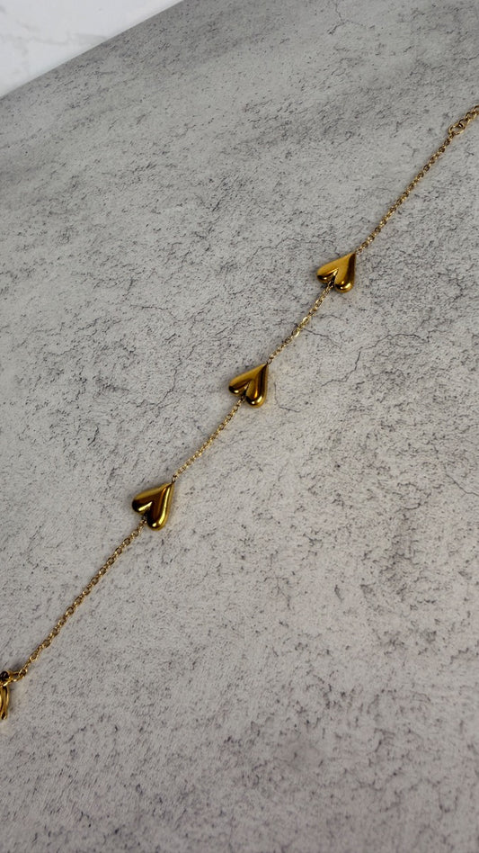 Minimalist heart bracelet