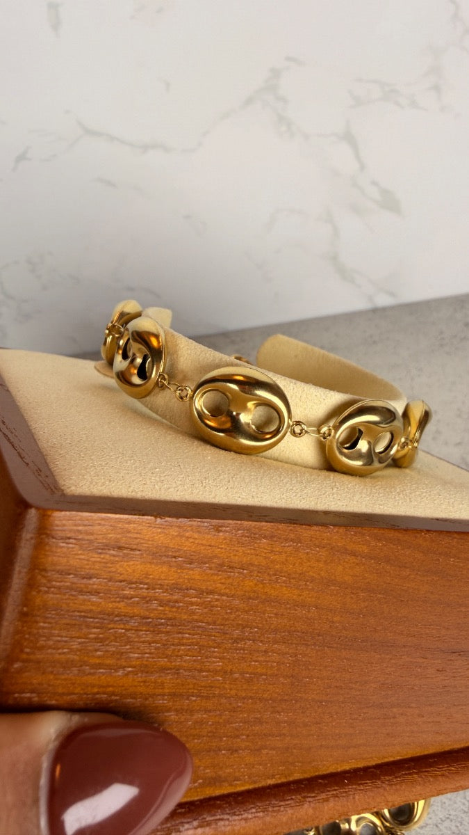Abstract bracelet
