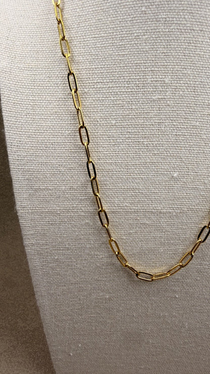 Classic paperclip necklace