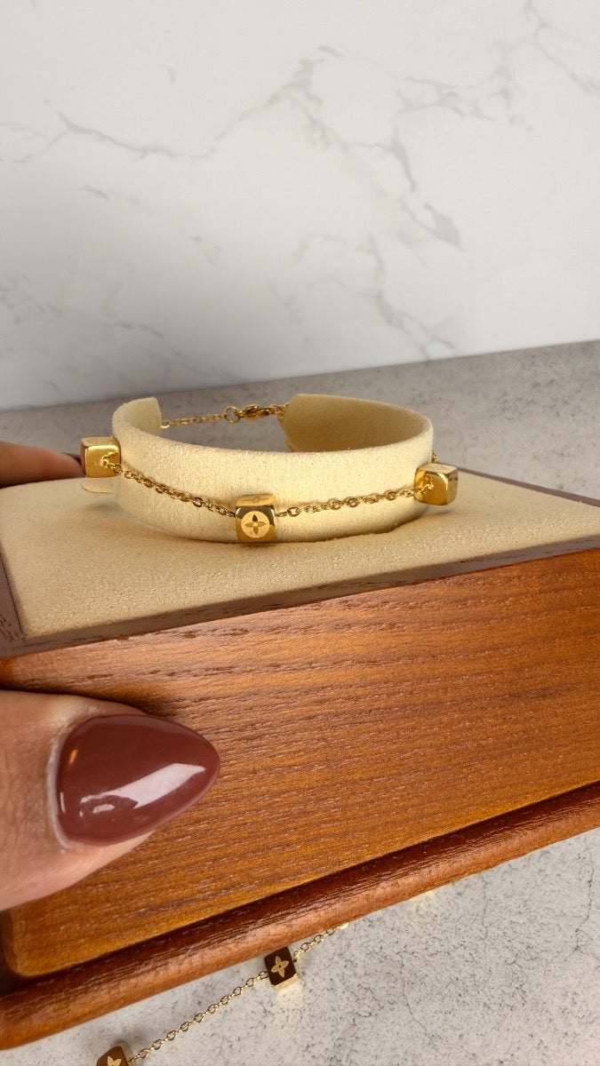 Minimalist cube bracelet