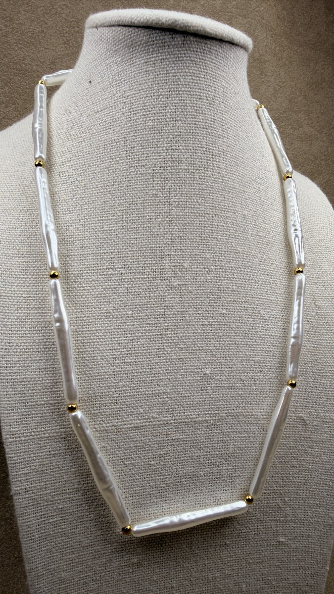 Collar perla barroca