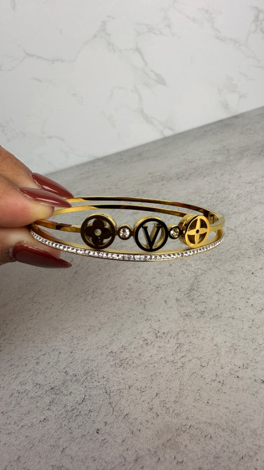 Iconic bracelet