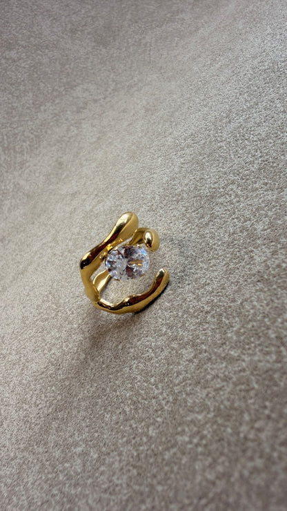 Anillo piedra central