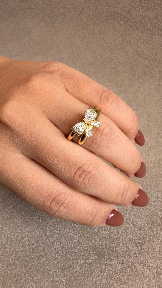 Anillo lazo brillante